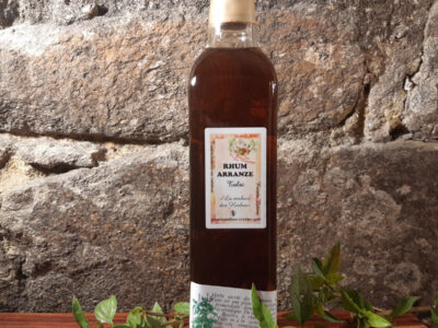 Rhum Arrangé Tulsi - La Maharani des plantes - En direct de Gourmandises Créoles (Côtes d'Armor)