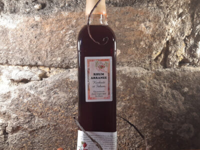 Rhum Arranzé Karkadé et Faham - Fruits rouges et Fleurs - En direct de Gourmandises Créoles (Côtes d'Armor)