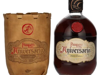 Rhum Pampero Pampero Aniversario Reserva Exclusiva Ron Extra Añejo 40% Vol. 0,7l in Ledertasche